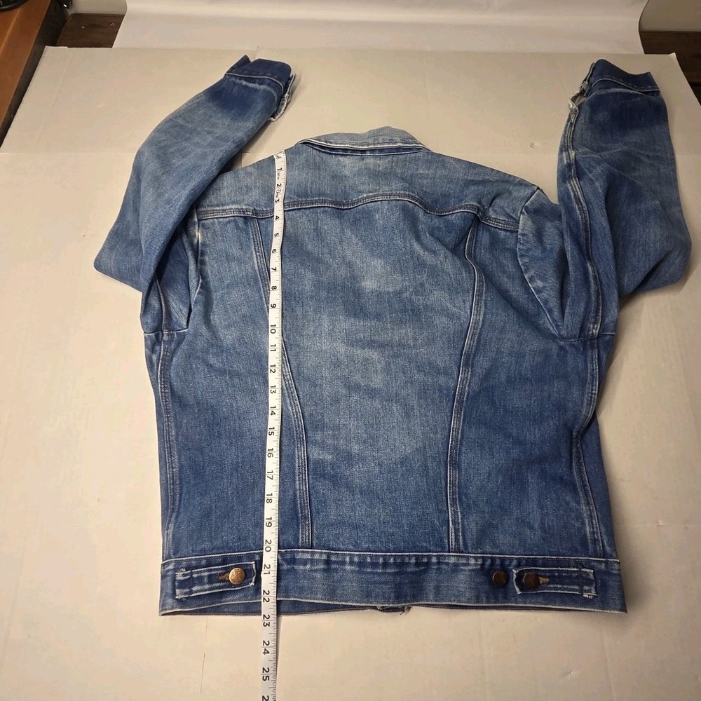Vintage Wrangler Blue Jean Denim Womens Jacket Beautiful Fade/Wash - Picture 16 of 16